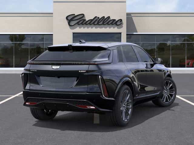 2026 Cadillac Lyriq-V V Premium - Image 4