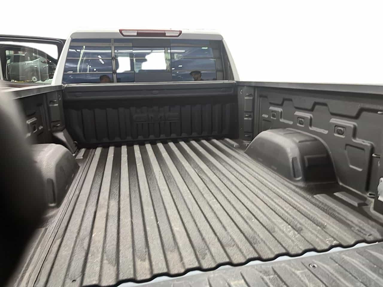 2022 GMC Sierra 1500 4Wd Crew Cab 3.0L Slt - Image 16