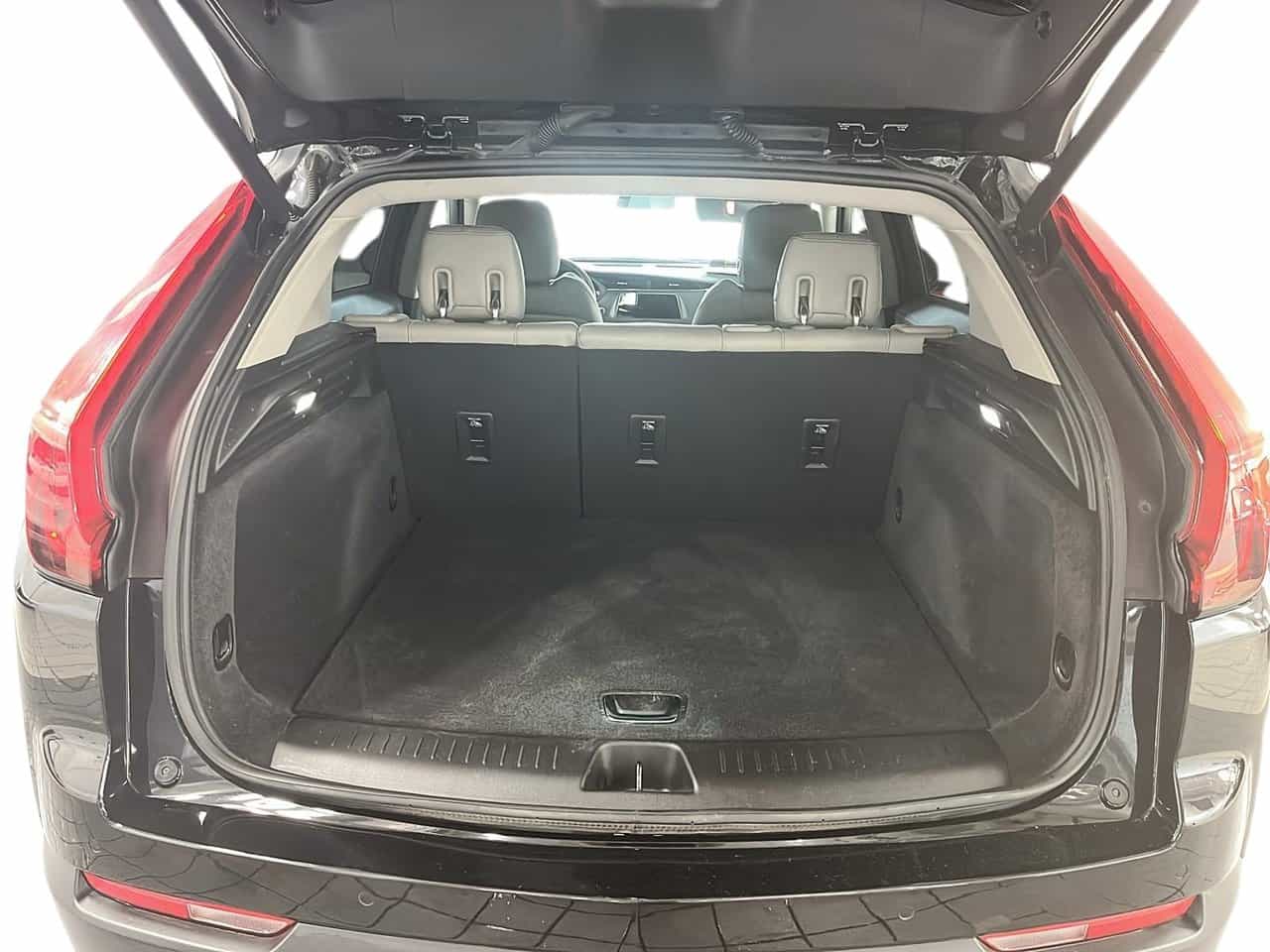 Image 6 Cadillac XT4 Luxury Awd 2022