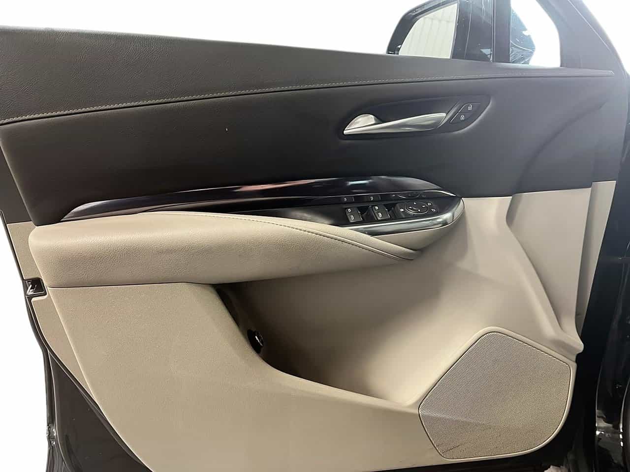 Image 11 Cadillac XT4 Luxury Awd 2022