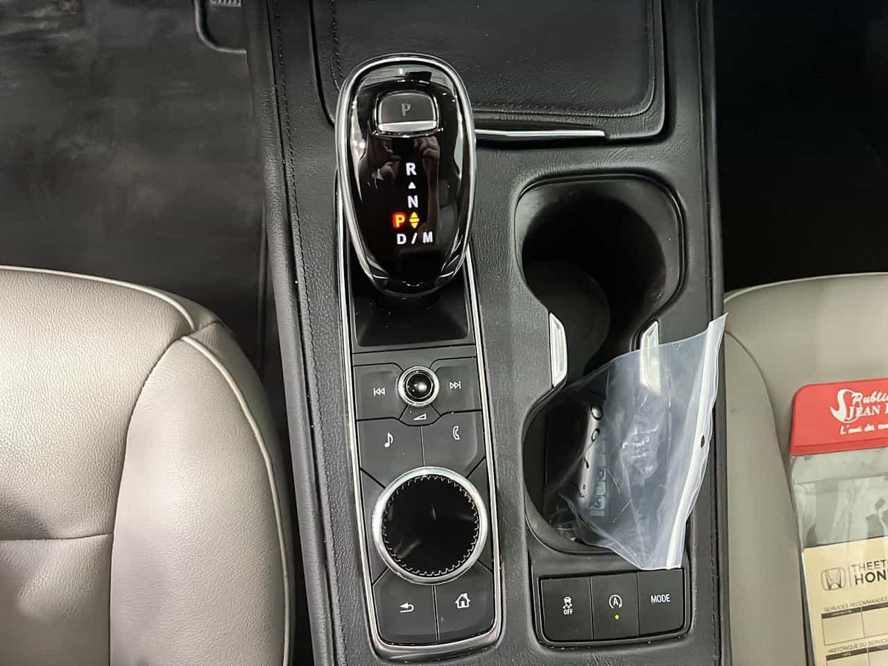 2022 Cadillac XT4 Luxury Awd - Image 15