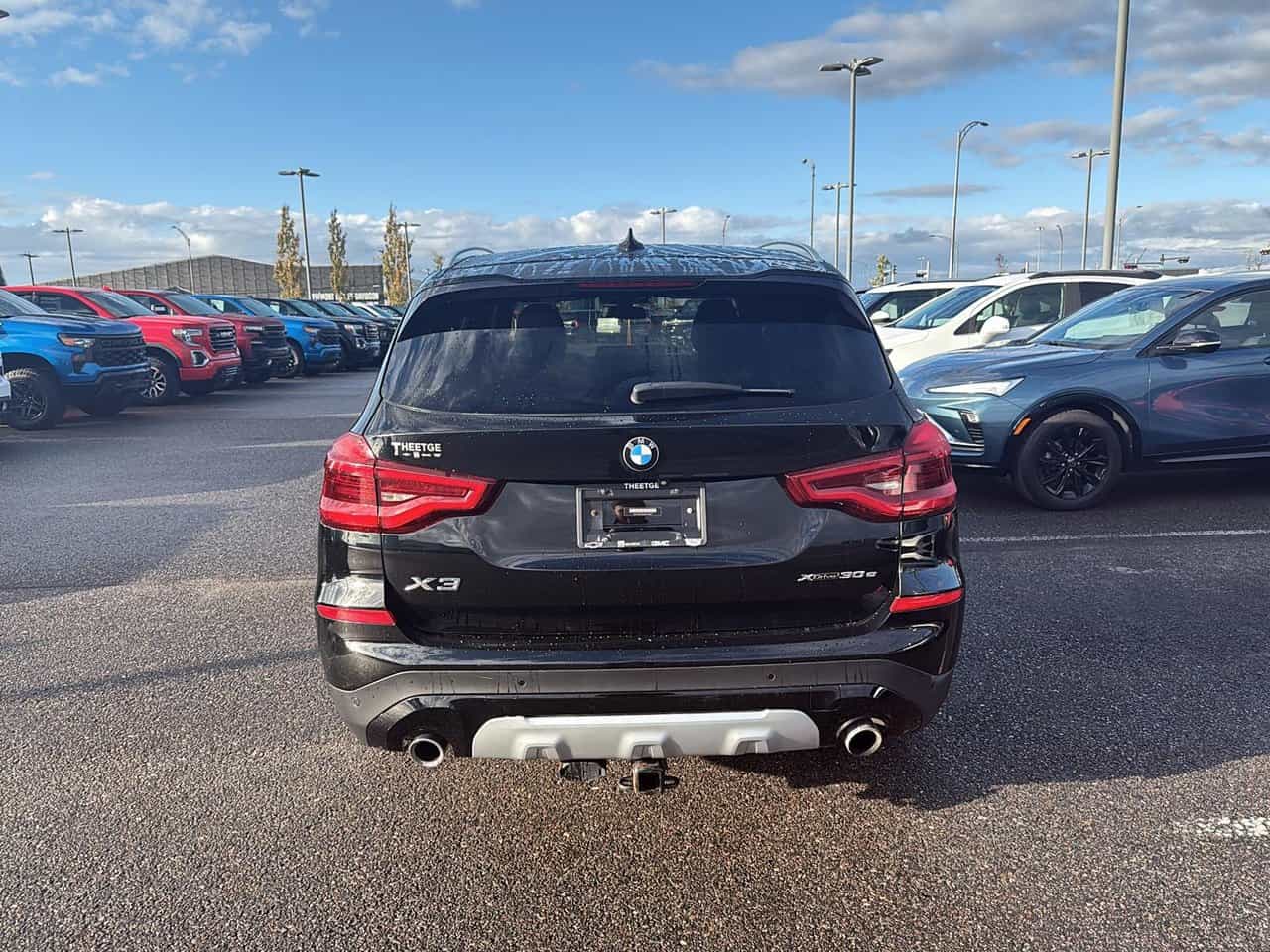 2021 BMW X3 xDrive30e - Image 3