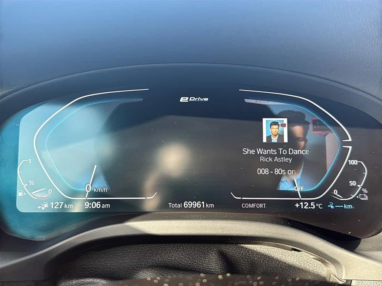 2021 BMW X3 xDrive30e - Image 12