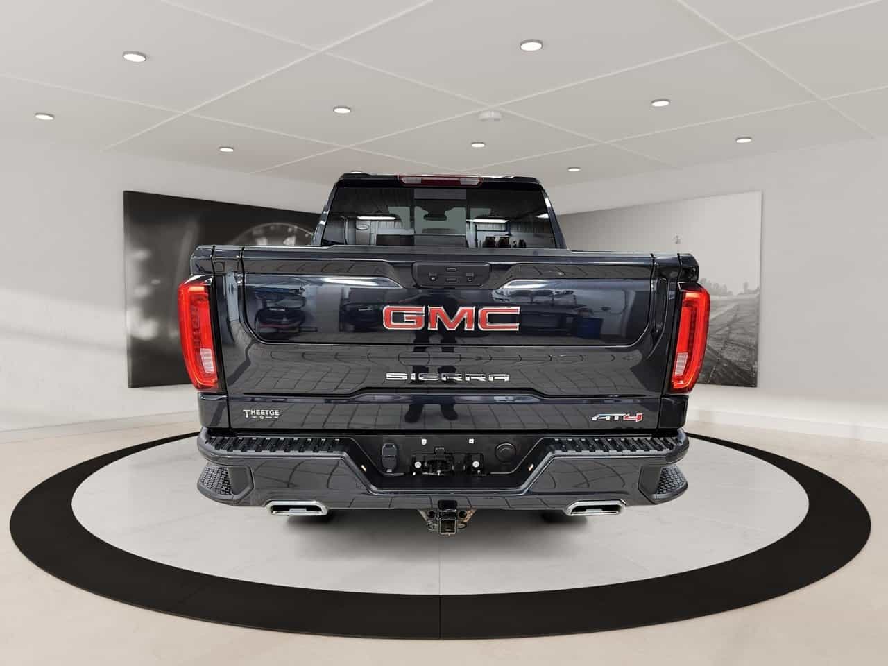 Image 3 GMC Sierra 1500 At4 2022