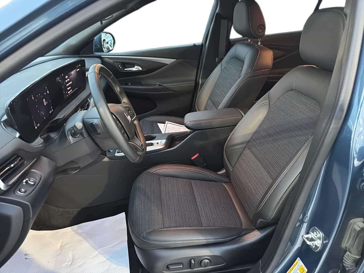 Image 8 Buick Envista FWD PREFERRED *Taux à partir de 4.99%* 2024