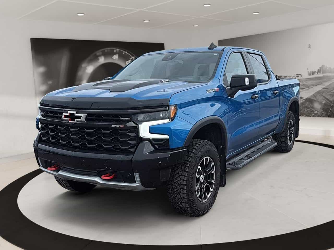 2023 Chevrolet Silverado 1500 4WD Crew Cab ZR2 - Image 1