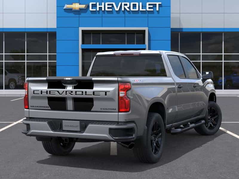 2026 Chevrolet Silverado 1500 Custom - Image 4
