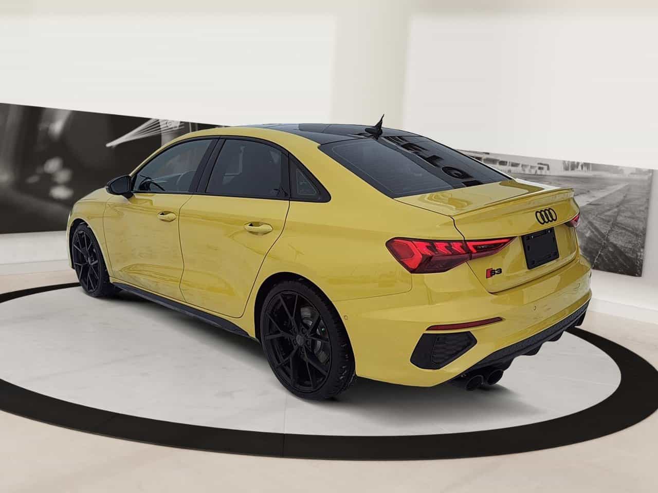 2022 Audi S3 Progressiv 2.0 Tfsi - Image 4