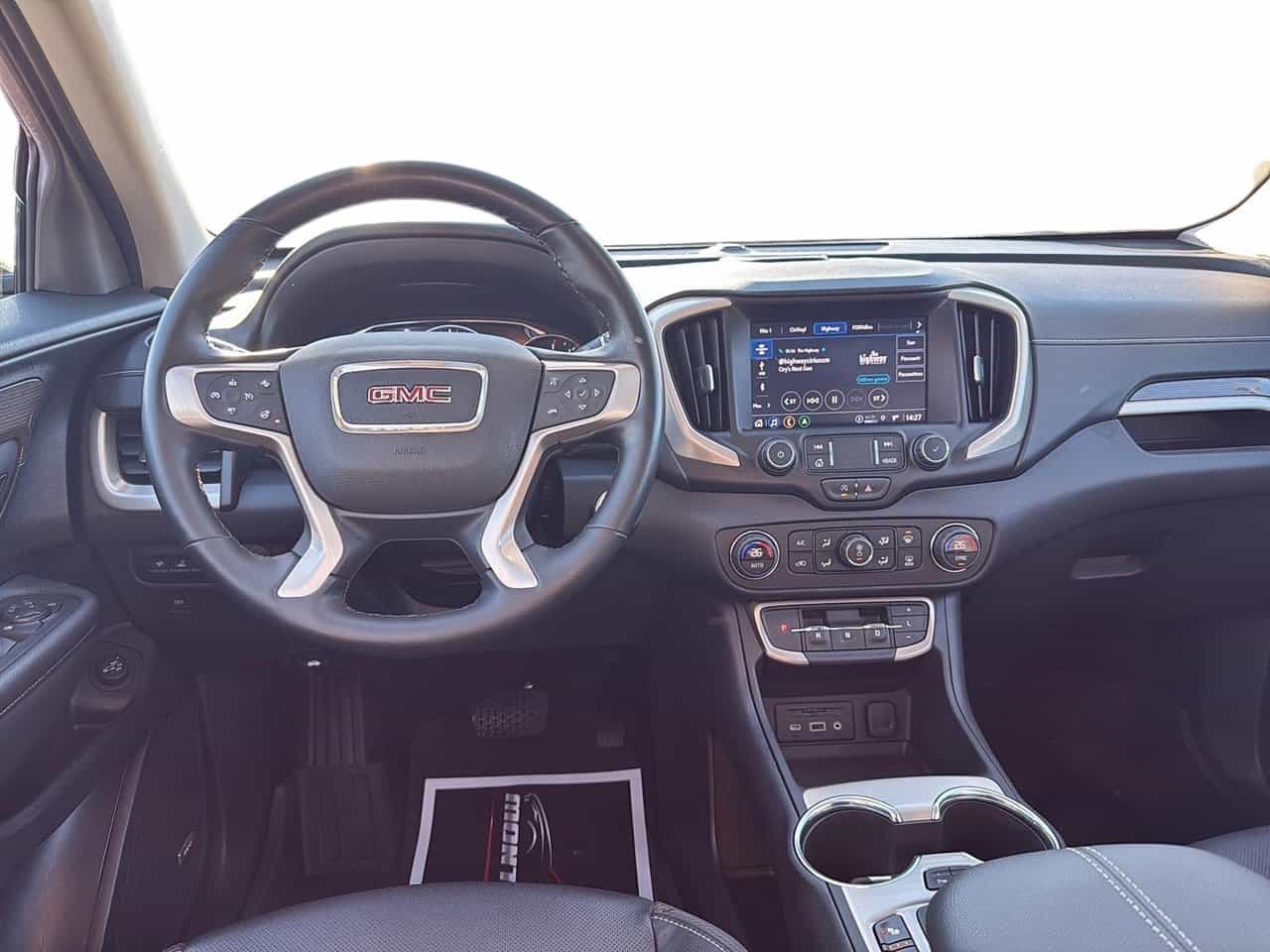 2023 GMC Terrain Awd 4Dr Denali - Image 9