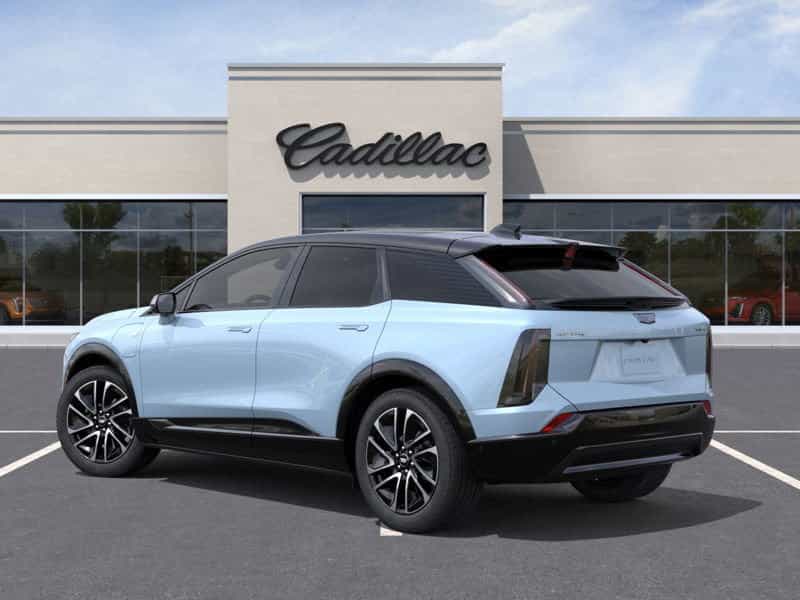 Image 3 Cadillac Optiq Sport 2026