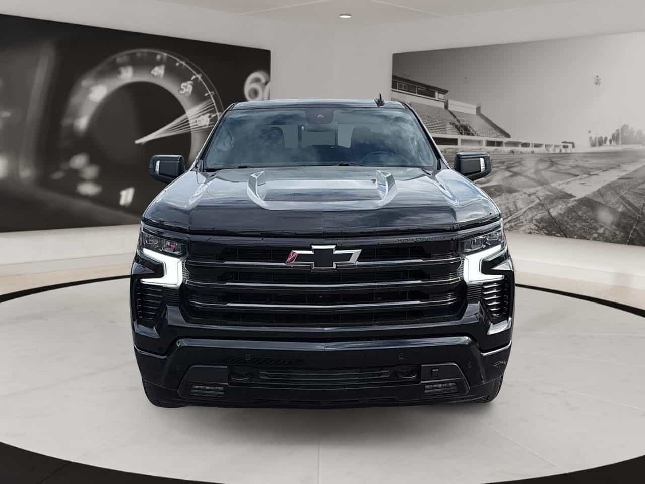 2024 Chevrolet Silverado 1500 Crew Cab 147 High Country 3.0L - Image 2