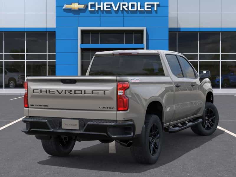 2026 Chevrolet Silverado 1500 Custom Trail Boss - Image 4