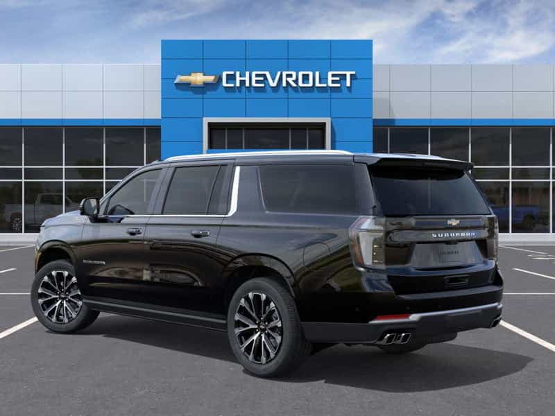 2026 Chevrolet Suburban High Country - Image 3