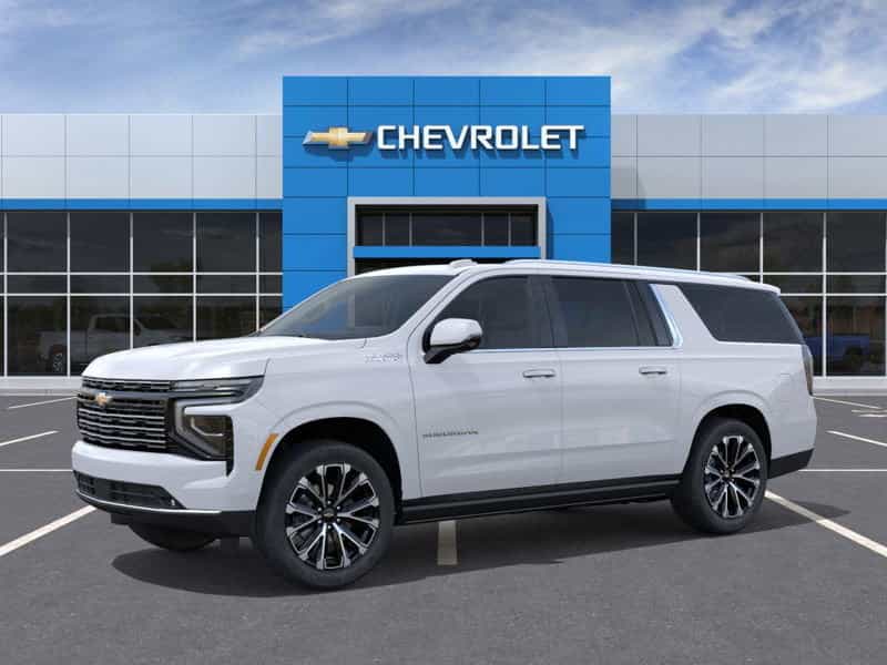 2026 Chevrolet Suburban High Country - Image 2