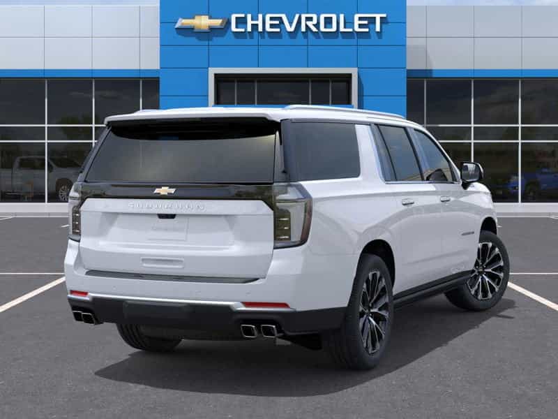 2026 Chevrolet Suburban High Country - Image 4