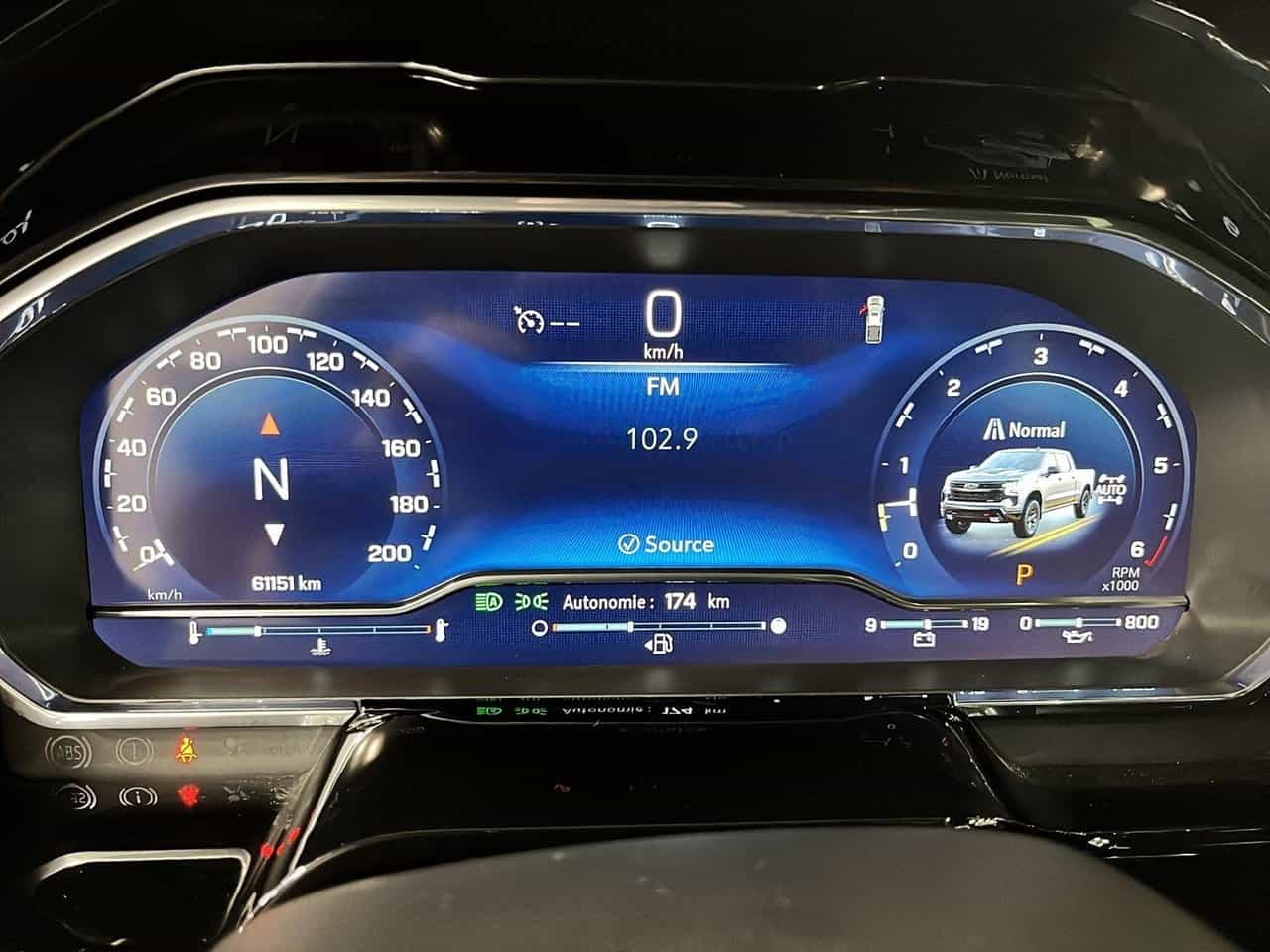 2023 Chevrolet Silverado 1500 5.3L Crew Cab Lt Trail Boss - Image 13