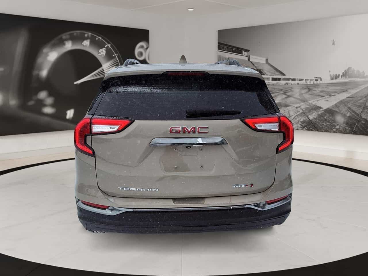 2022 GMC Terrain Awd At4 *Toit Ouvrant* - Image 3