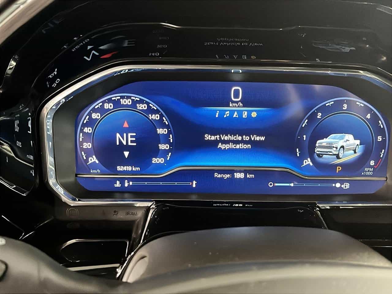 2023 Chevrolet Silverado 1500 4Wd Crew Cab 5.3L *Remorquage Max* - Image 13