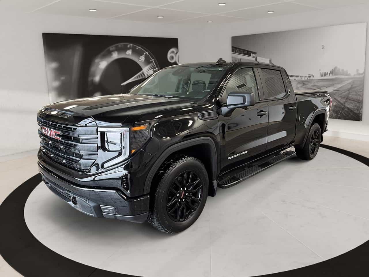 2024 GMC Sierra 1500 Cab Pro *14 511Km* - Image 1