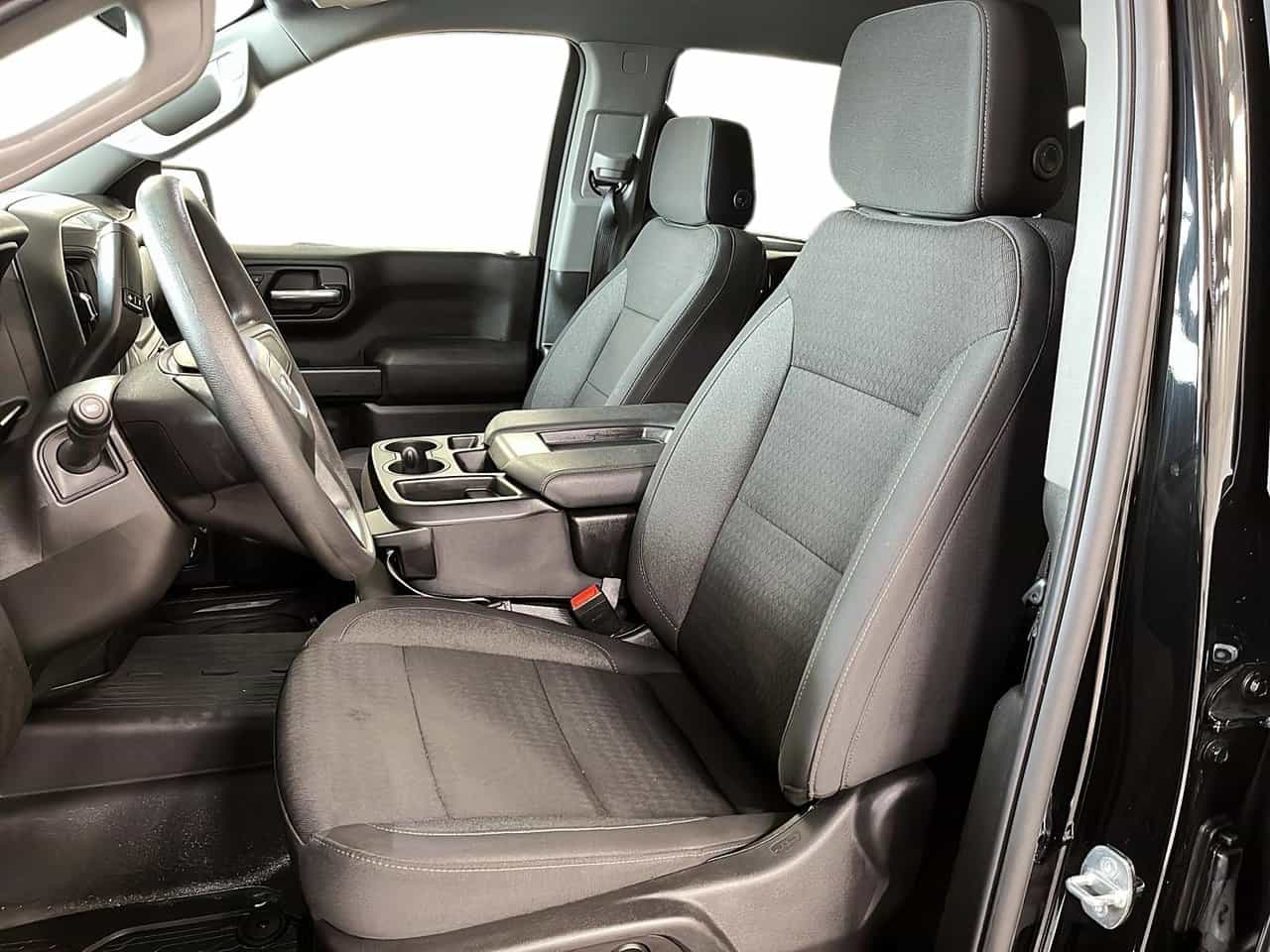 2024 GMC Sierra 1500 Cab Pro *14 511Km* - Image 8