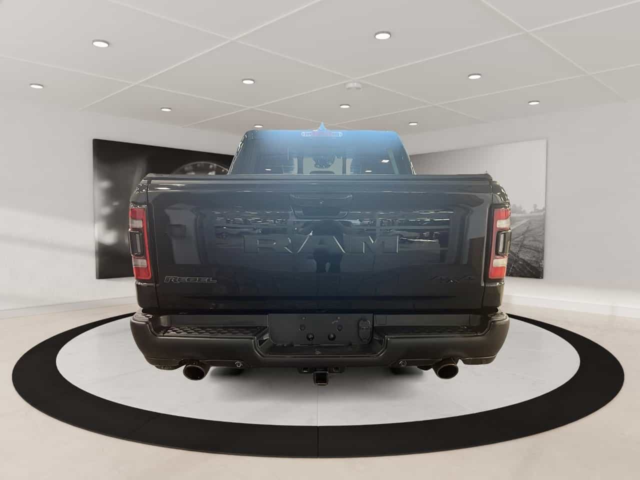 2022 RAM 1500 Rebel 4X4 Crew Cab 5'7 Box - Image 3