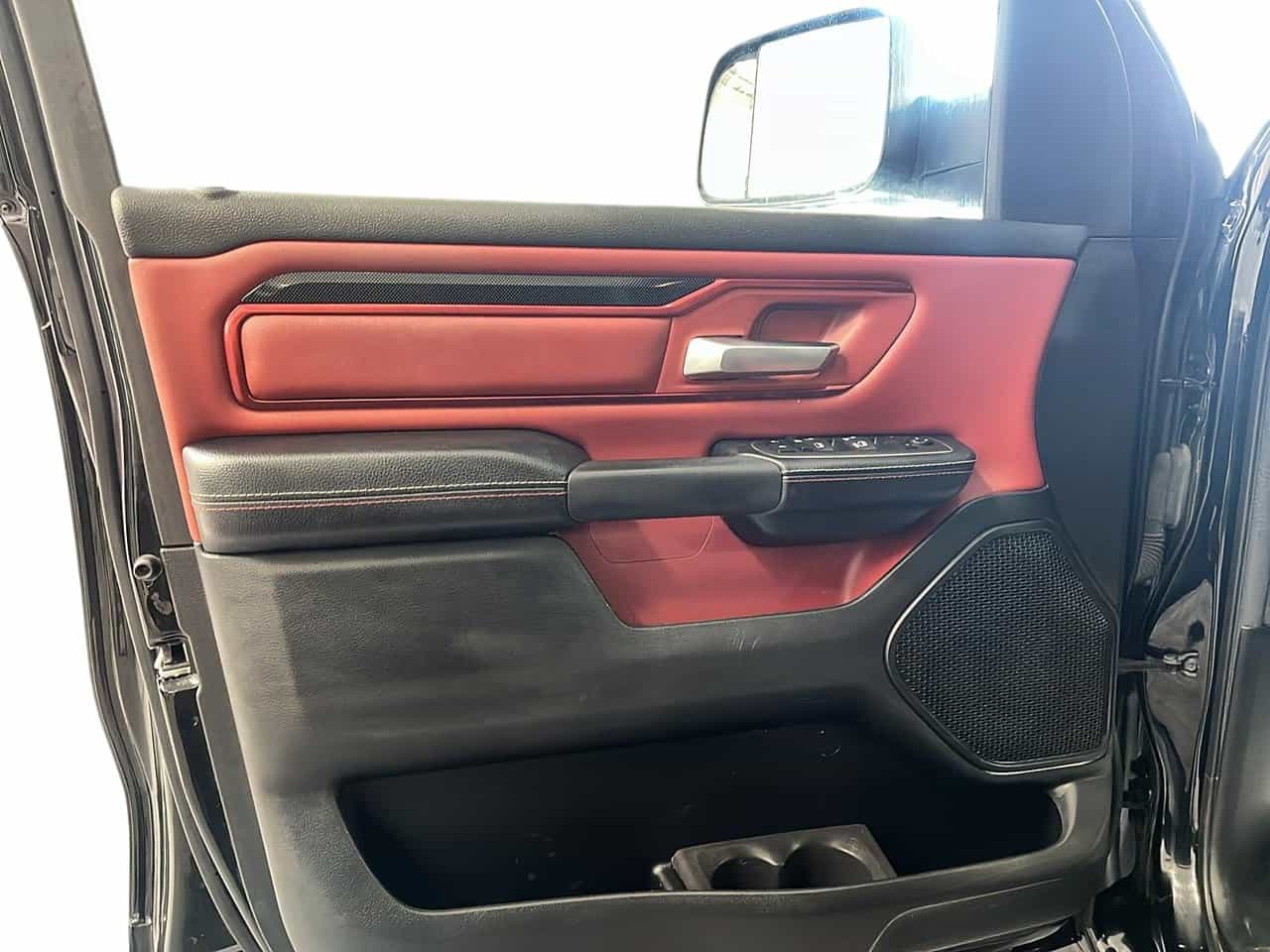 2022 RAM 1500 Rebel 4X4 Crew Cab 5'7 Box - Image 10