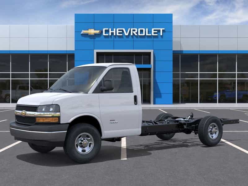 Image 2 Chevrolet Express Cutaway 3500 Wt 159'' 2026