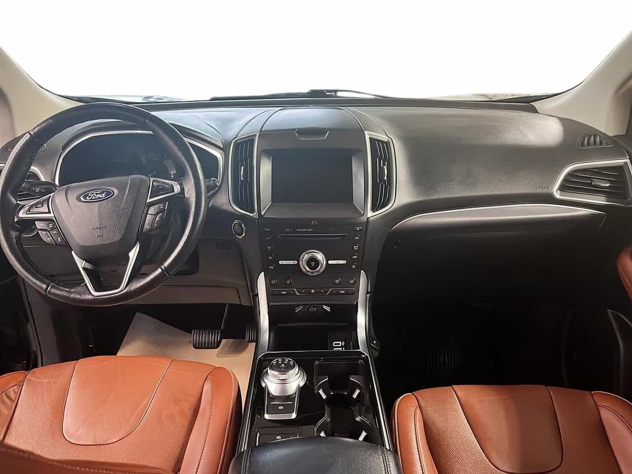 2019 Ford Edge Titanium Awd - Image 10