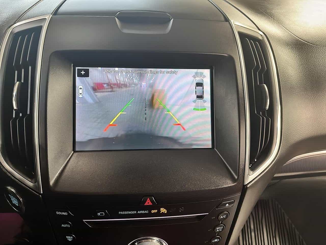 2019 Ford Edge Titanium Awd - Image 17