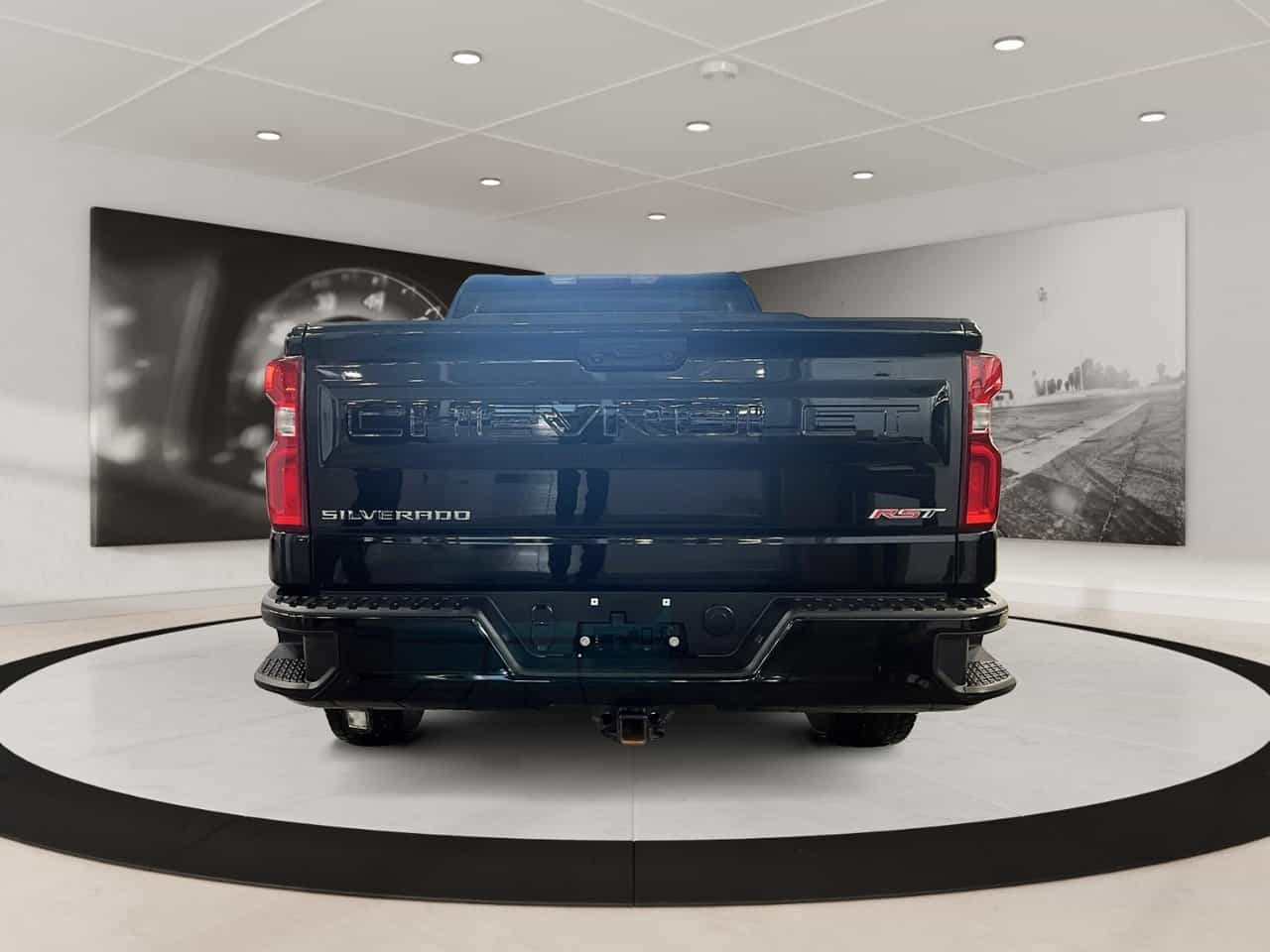 2024 Chevrolet Silverado 1500 4Wd Crew Cab 147 Rst *Diésel* - Image 3