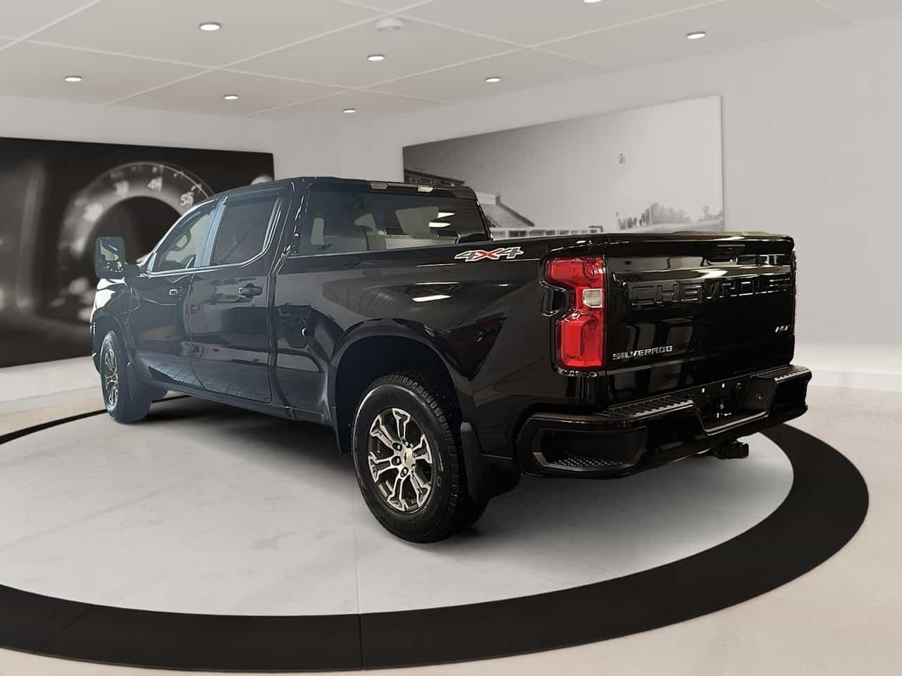 2024 Chevrolet Silverado 1500 4Wd Crew Cab 147 Rst *Diésel* - Image 4