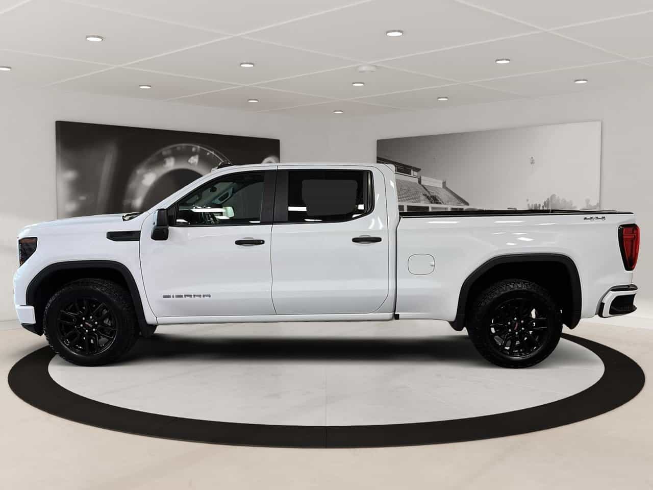 2024 GMC Sierra 1500 4Wd Crew Cab 2.7L Pro *21 271Km* - Image 5