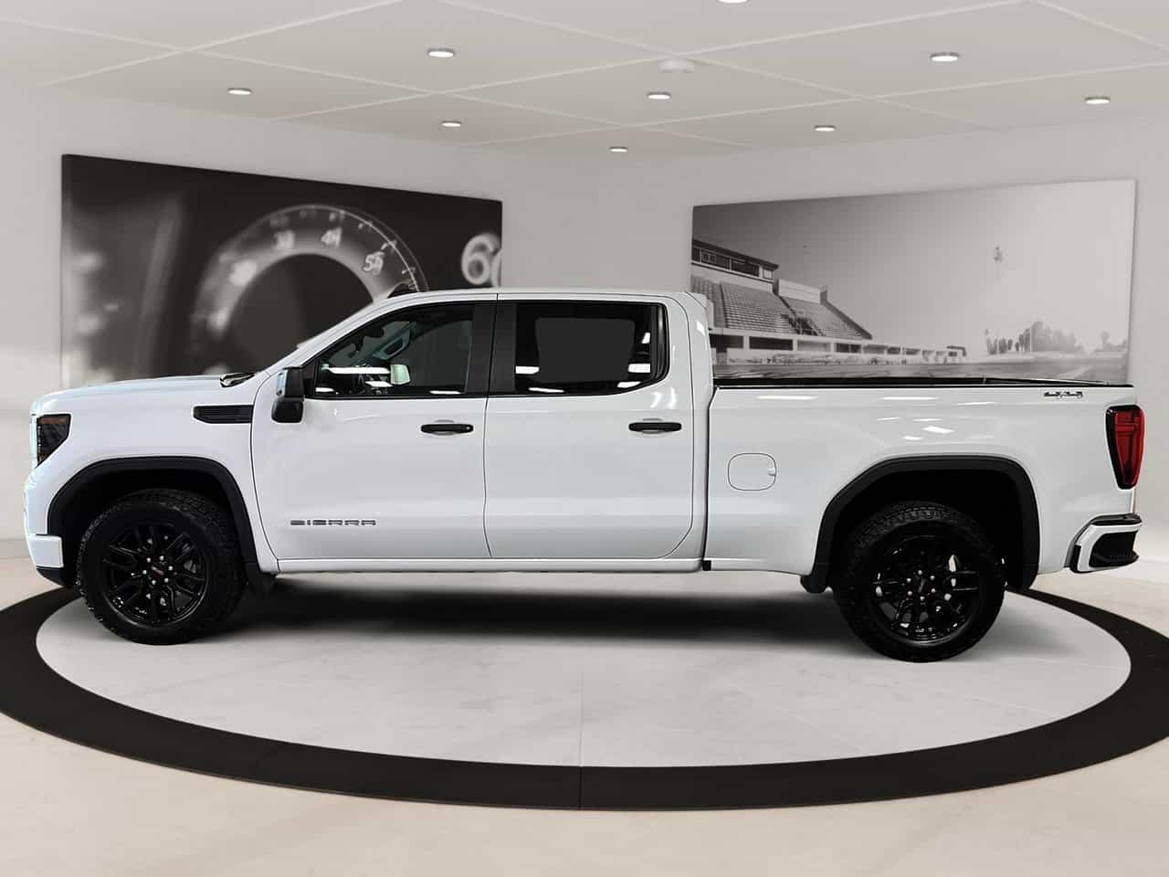 2024 GMC Sierra 1500 4Wd Crew Cab 2.7L Pro *21 271Km* - Image 6