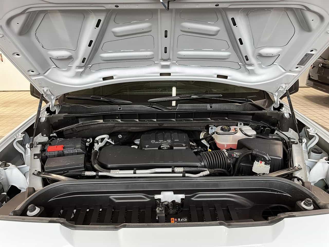 2024 GMC Sierra 1500 4Wd Crew Cab 2.7L Pro *21 271Km* - Image 8