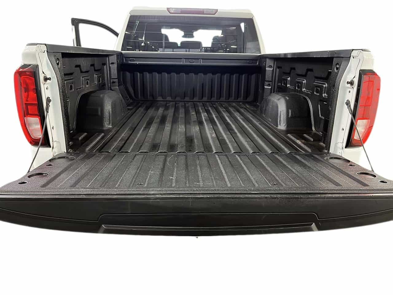 2024 GMC Sierra 1500 4Wd Crew Cab 2.7L Pro *21 271Km* - Image 17