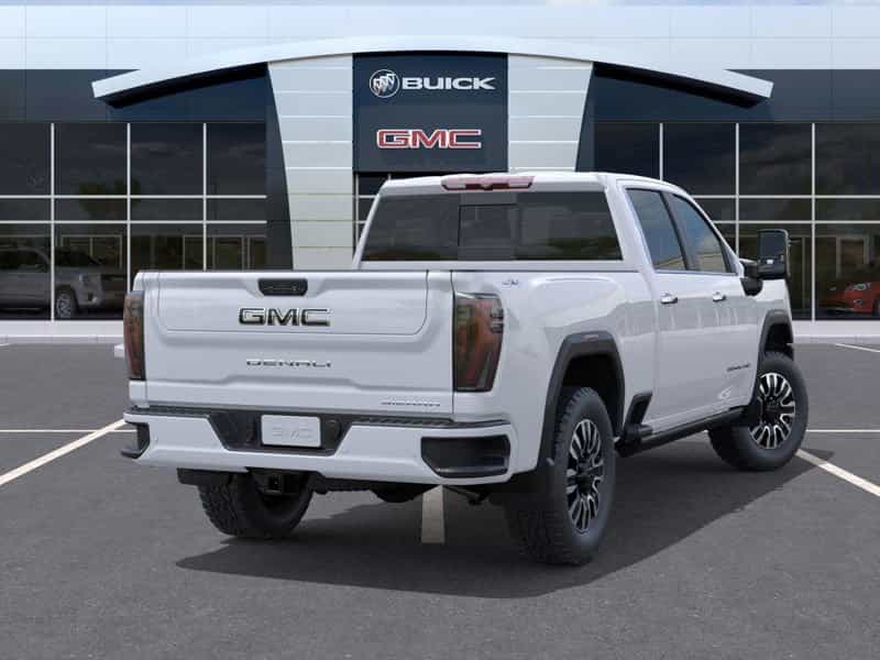 2026 GMC Sierra 2500 HD Denali Ultimate - Image 4