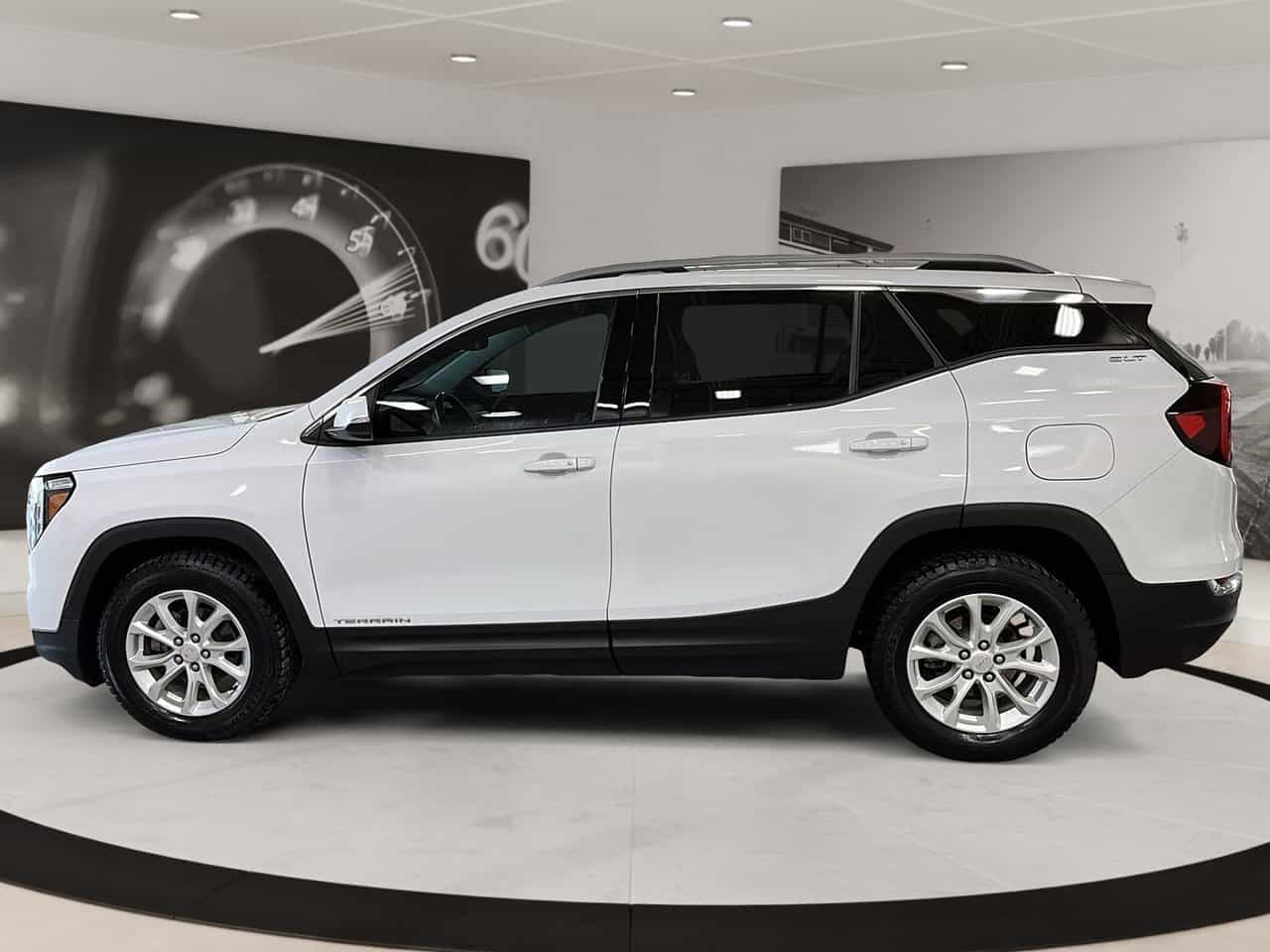 Image 5 GMC Terrain Awd 4Dr Slt * Tres Bas Km * 2022