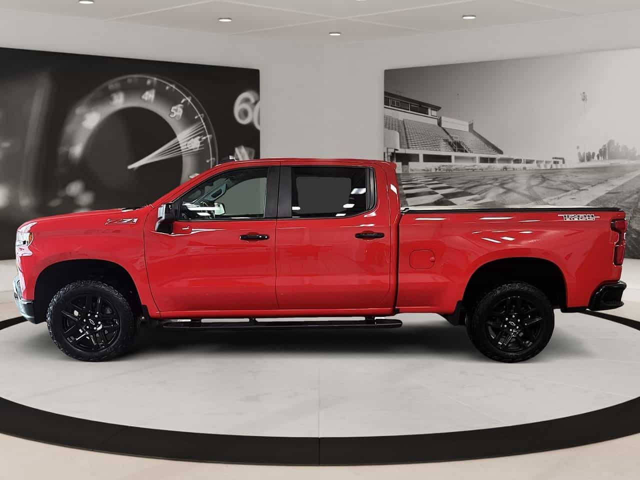 Image 5 Chevrolet Silverado 1500 4Wd Crew Cab Lt Trail Boss * V8 5.3 L * 2021