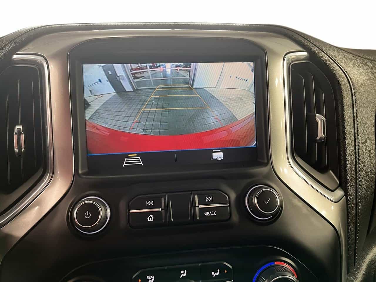 Image 17 Chevrolet Silverado 1500 4Wd Crew Cab Lt Trail Boss * V8 5.3 L * 2021