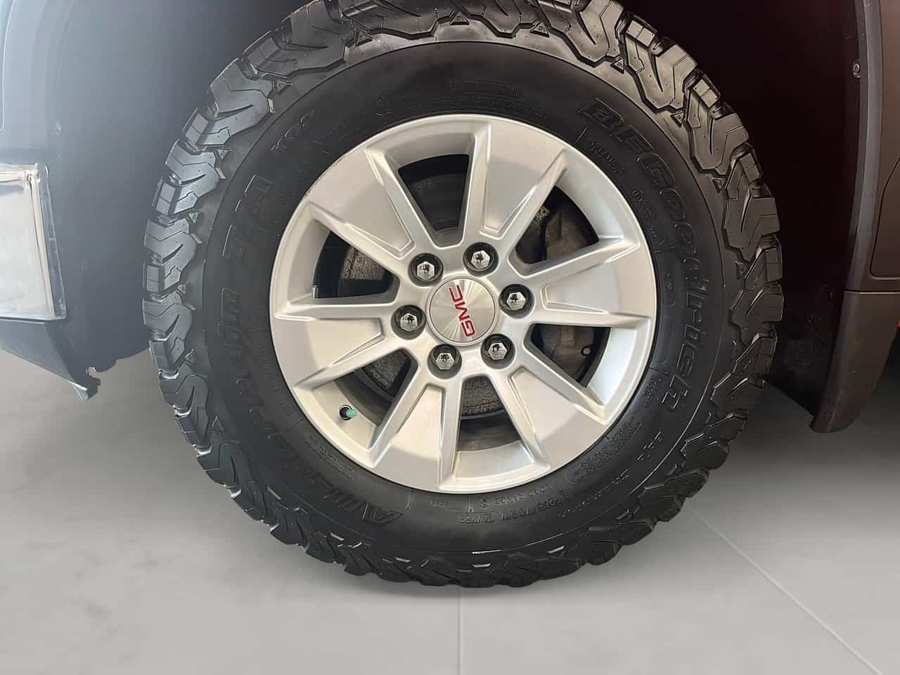 Image 6 GMC Sierra 1500 4Wd Double Cab 147 Sle * 2.7 L Turbo * 2019