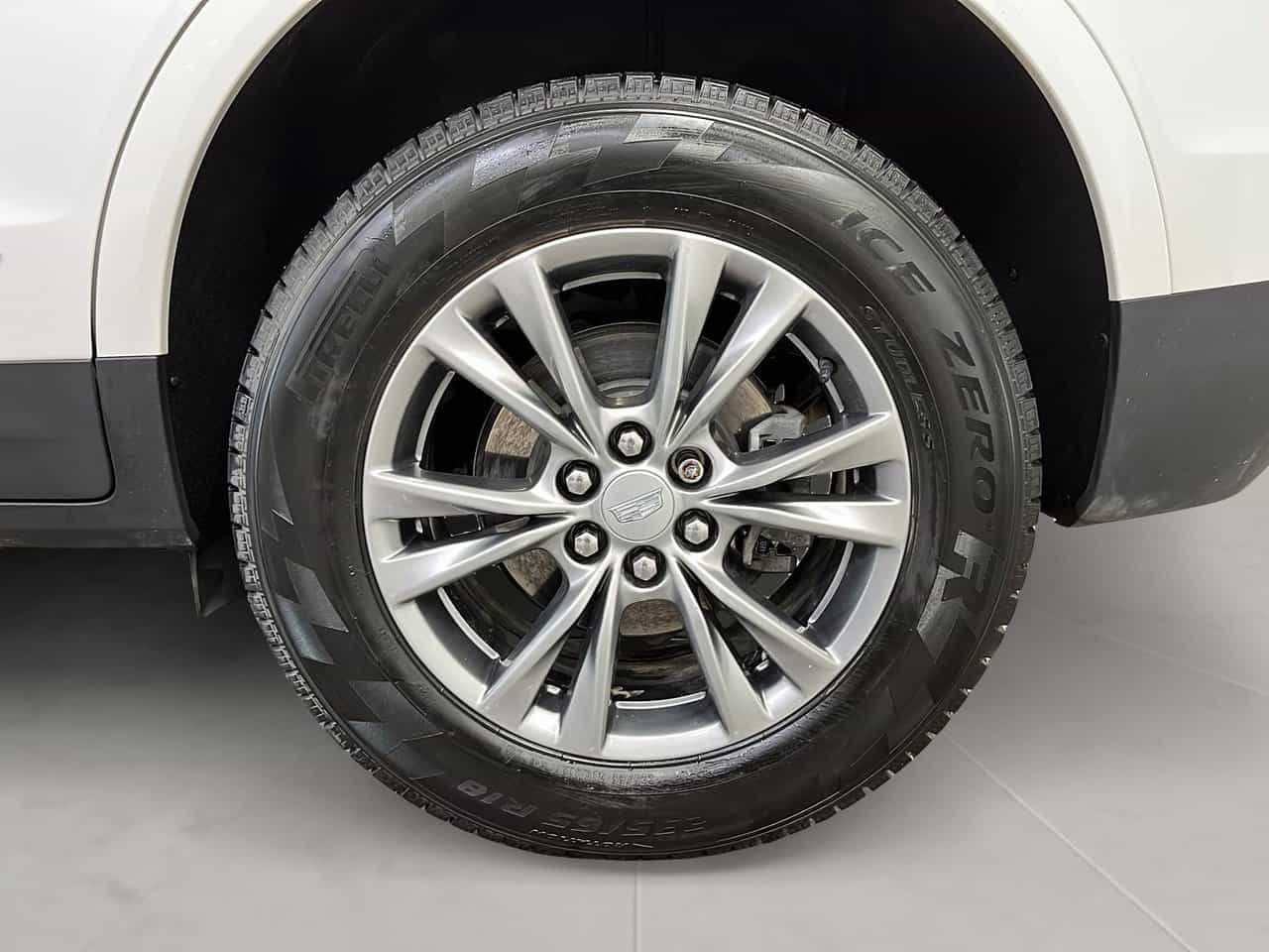 Image 7 Cadillac XT5 Awd 4Dr Premium Luxury 2022