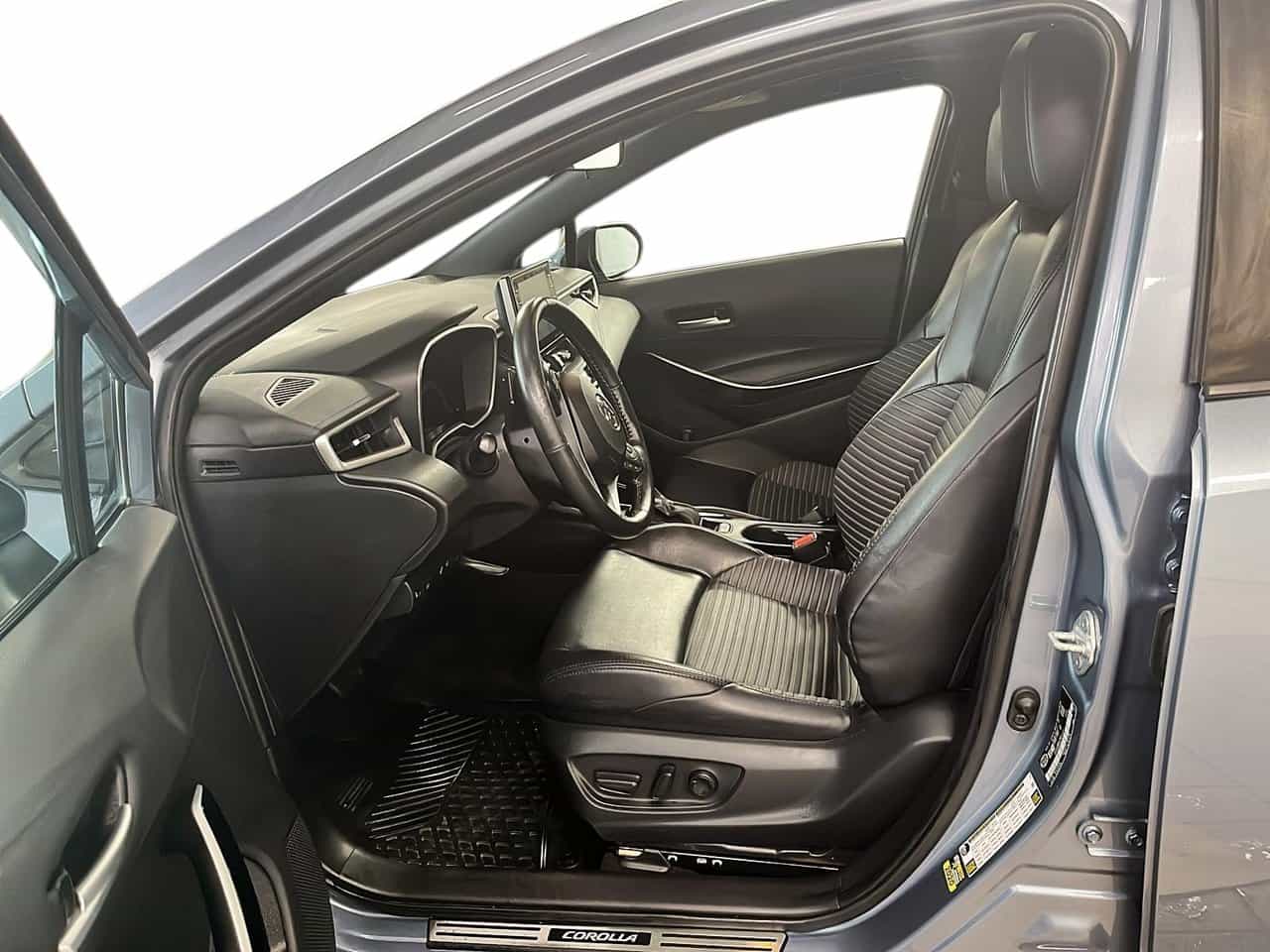 Image 9 Toyota Corolla Se Cvt * Toit Ouvrant * 2020