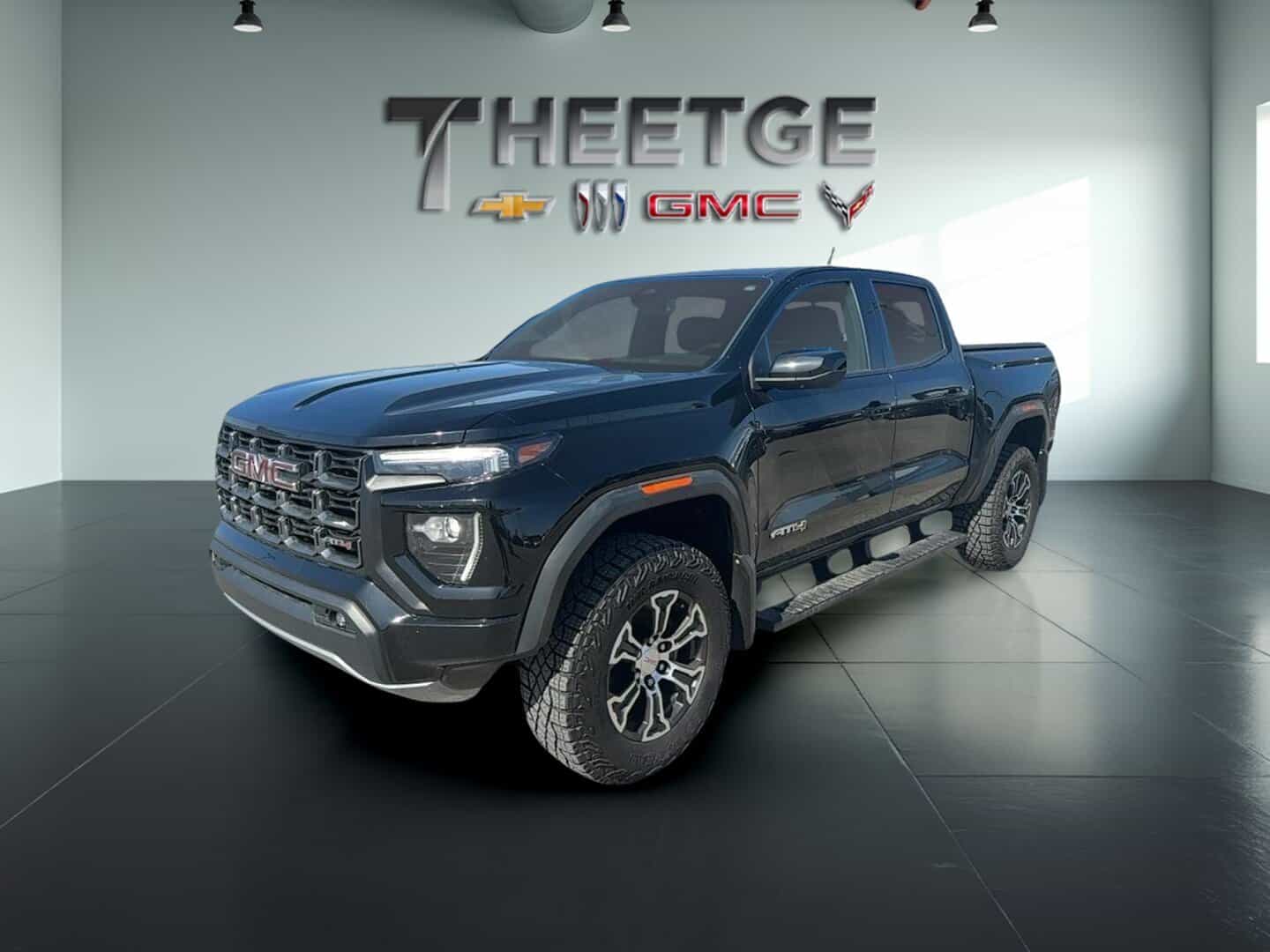 Image 1 GMC Canyon AT4 cabine multiplace 4RM * 30902 KM * 2023