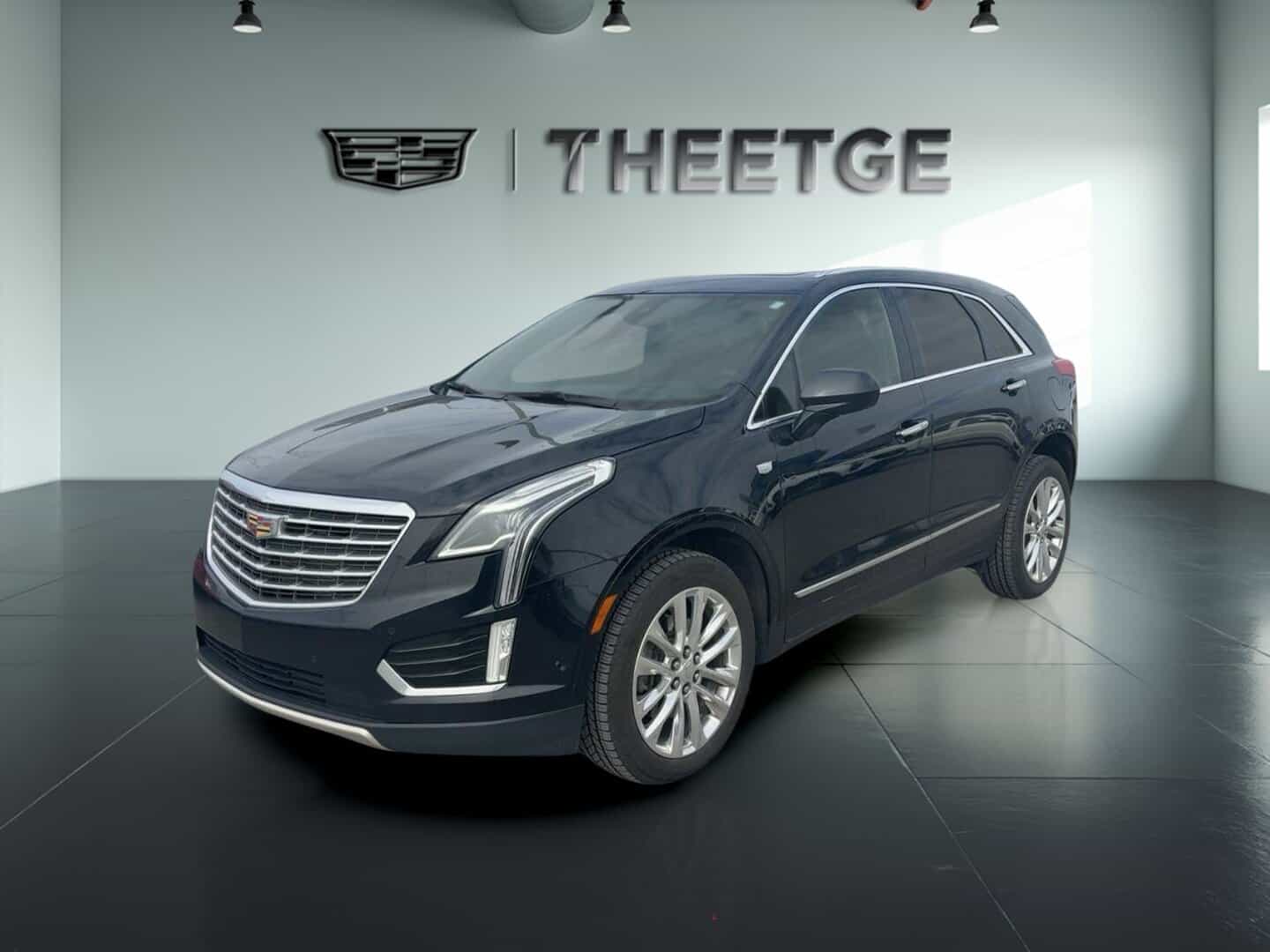 Image 1 Cadillac XT5 TI, 4 portes, édition platine 2019
