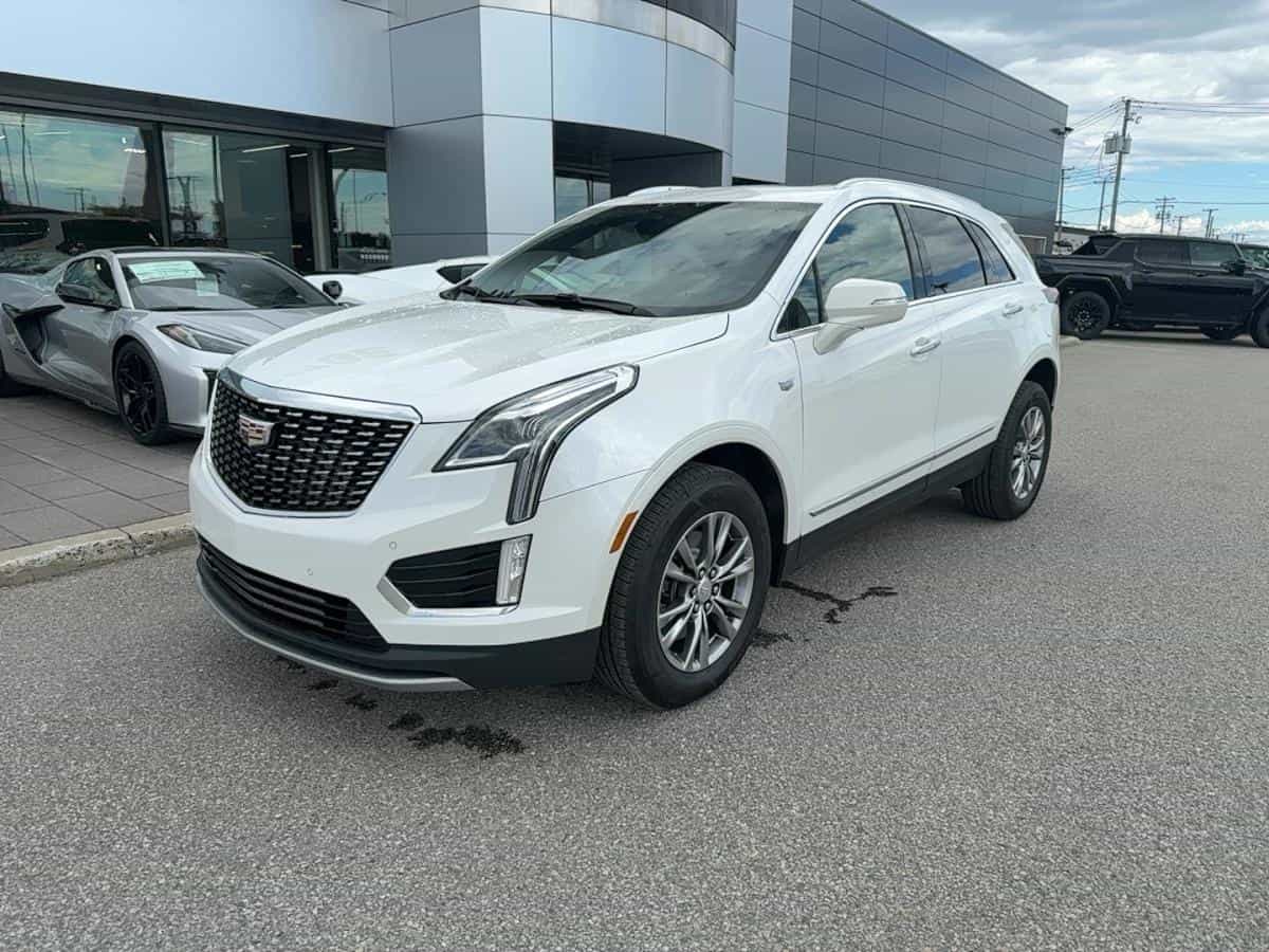 2021 Cadillac XT5 Haut de gamme Luxe 4 portes TI - Image 1