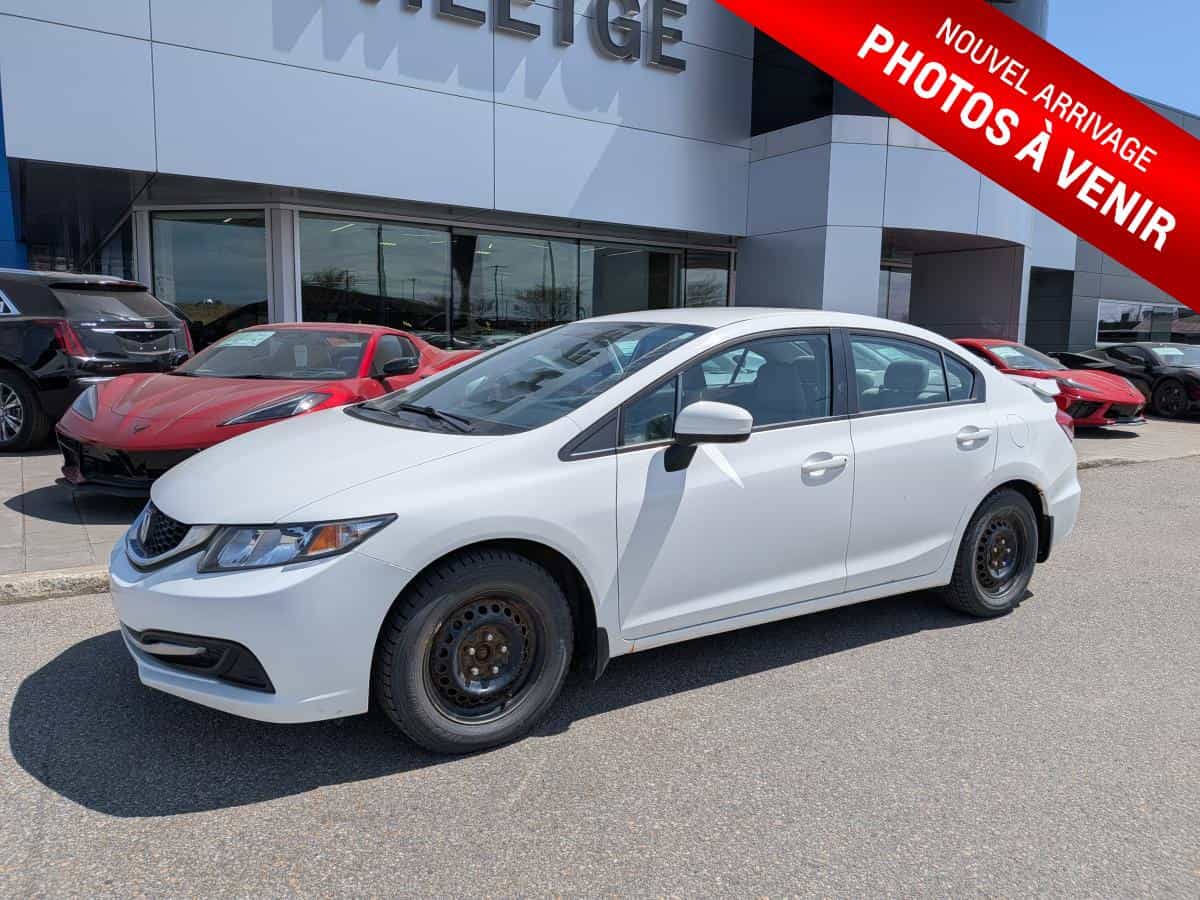 2015 Honda Civic LX 4 portes, boîte automatique - Image 1