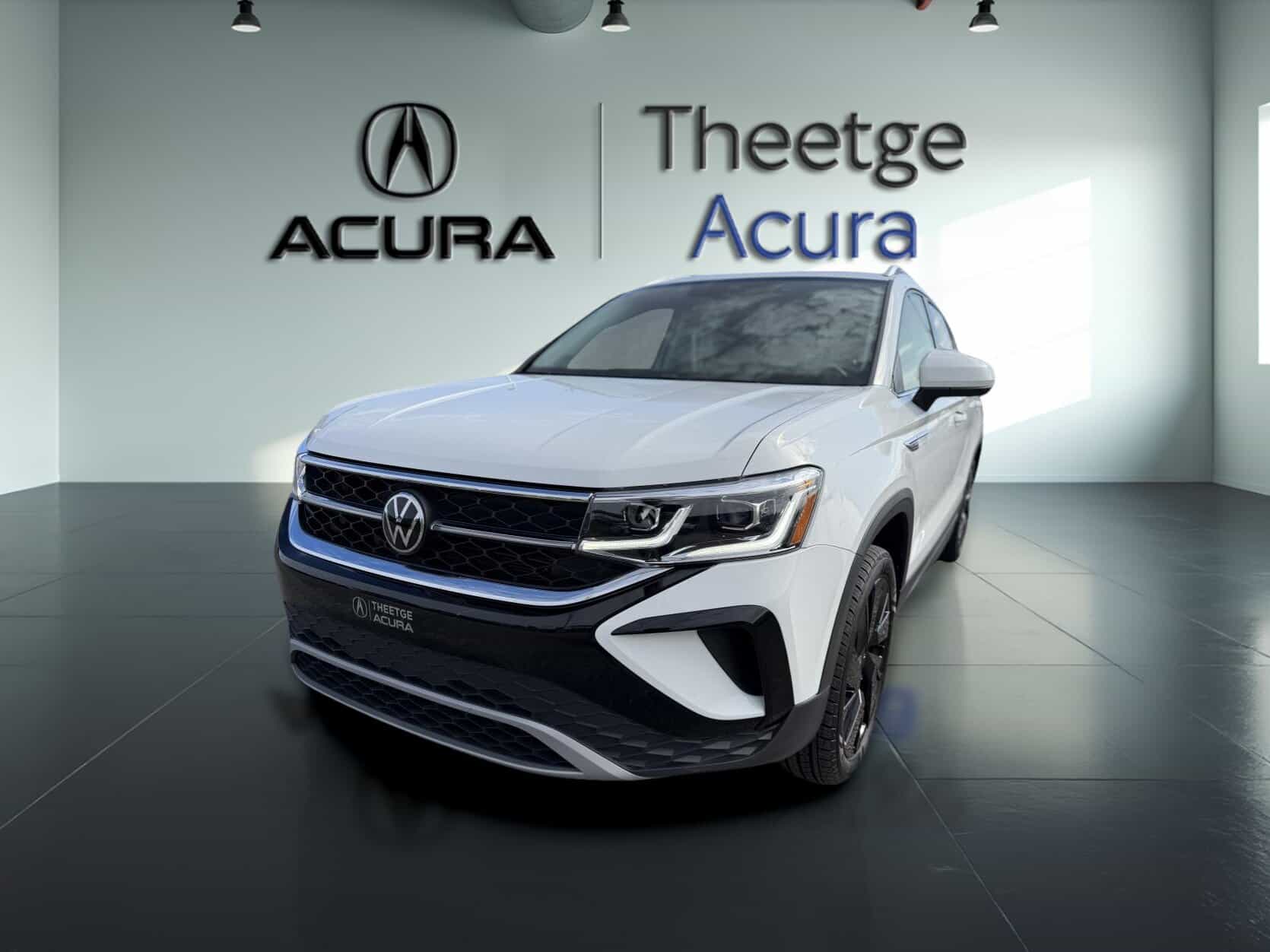 2024 Volkswagen Taos Highline 4MOTION - Image 1