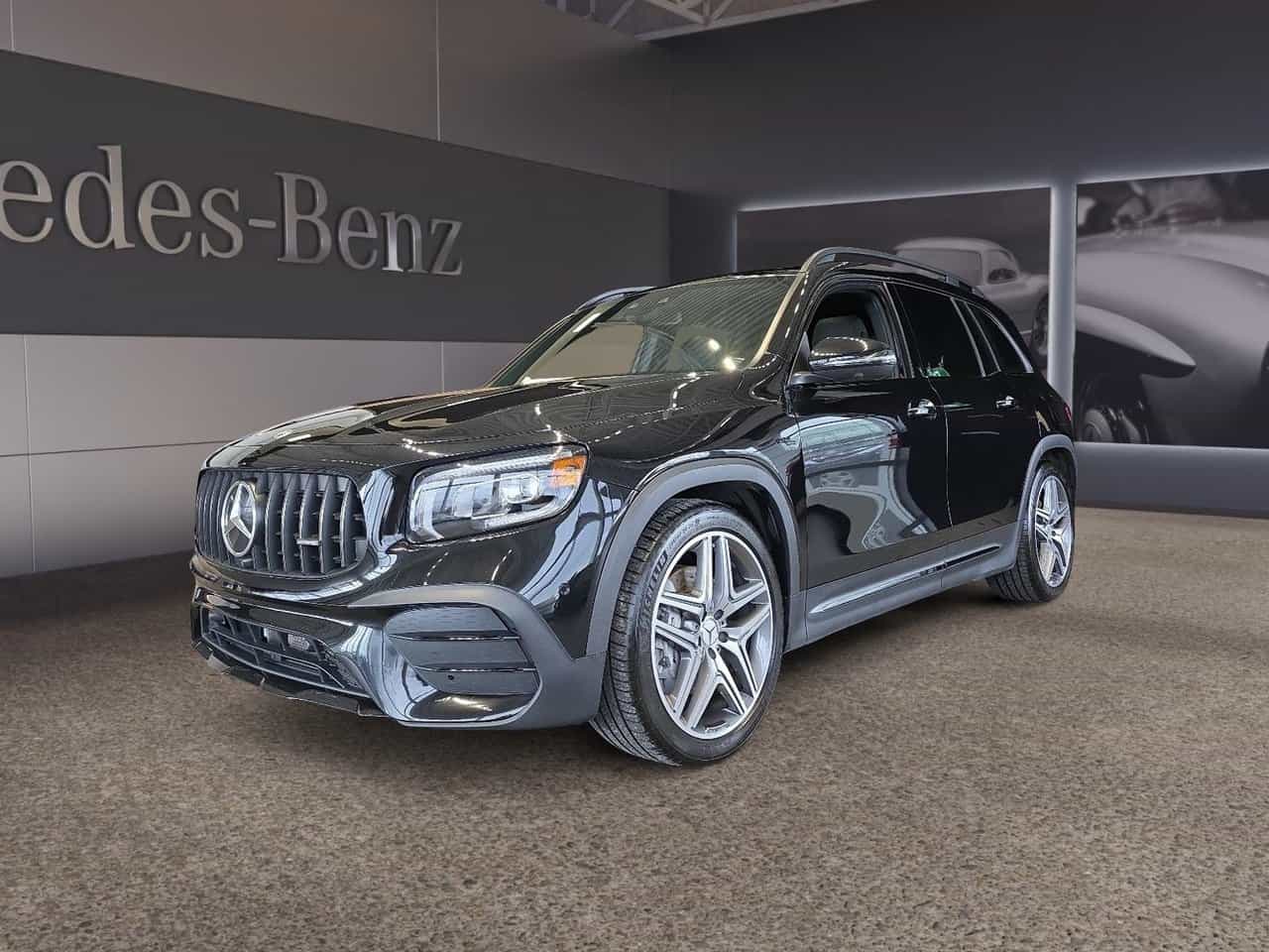 Image 1 Mercedes-Benz GLB-Class GLB 35 AMG® Ens. Nuit, Furtif AMG, Premium... 2023