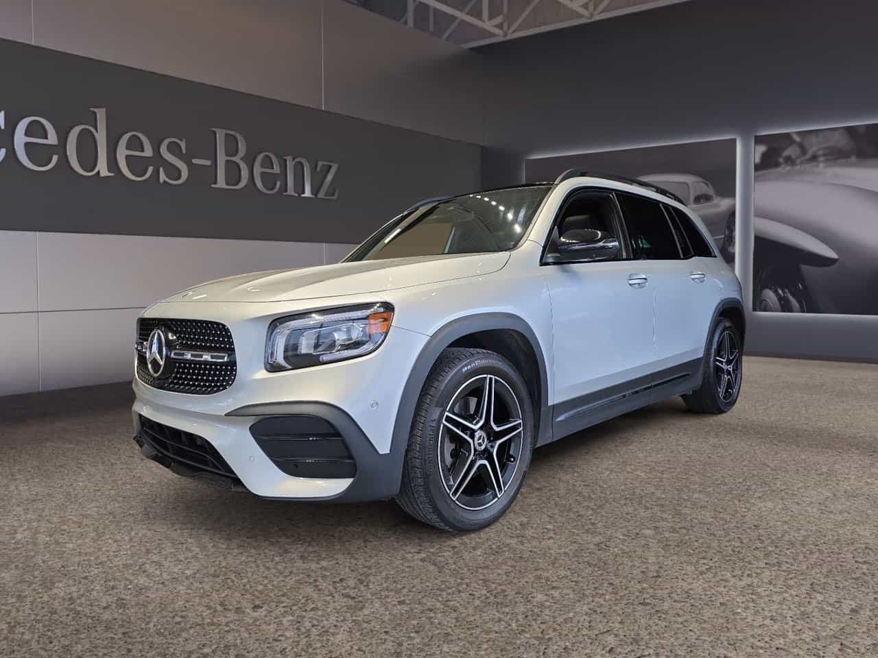 Image 1 Mercedes-Benz GLB-Class GLB 250 Ensembles Nuit, Premium léger, 2022