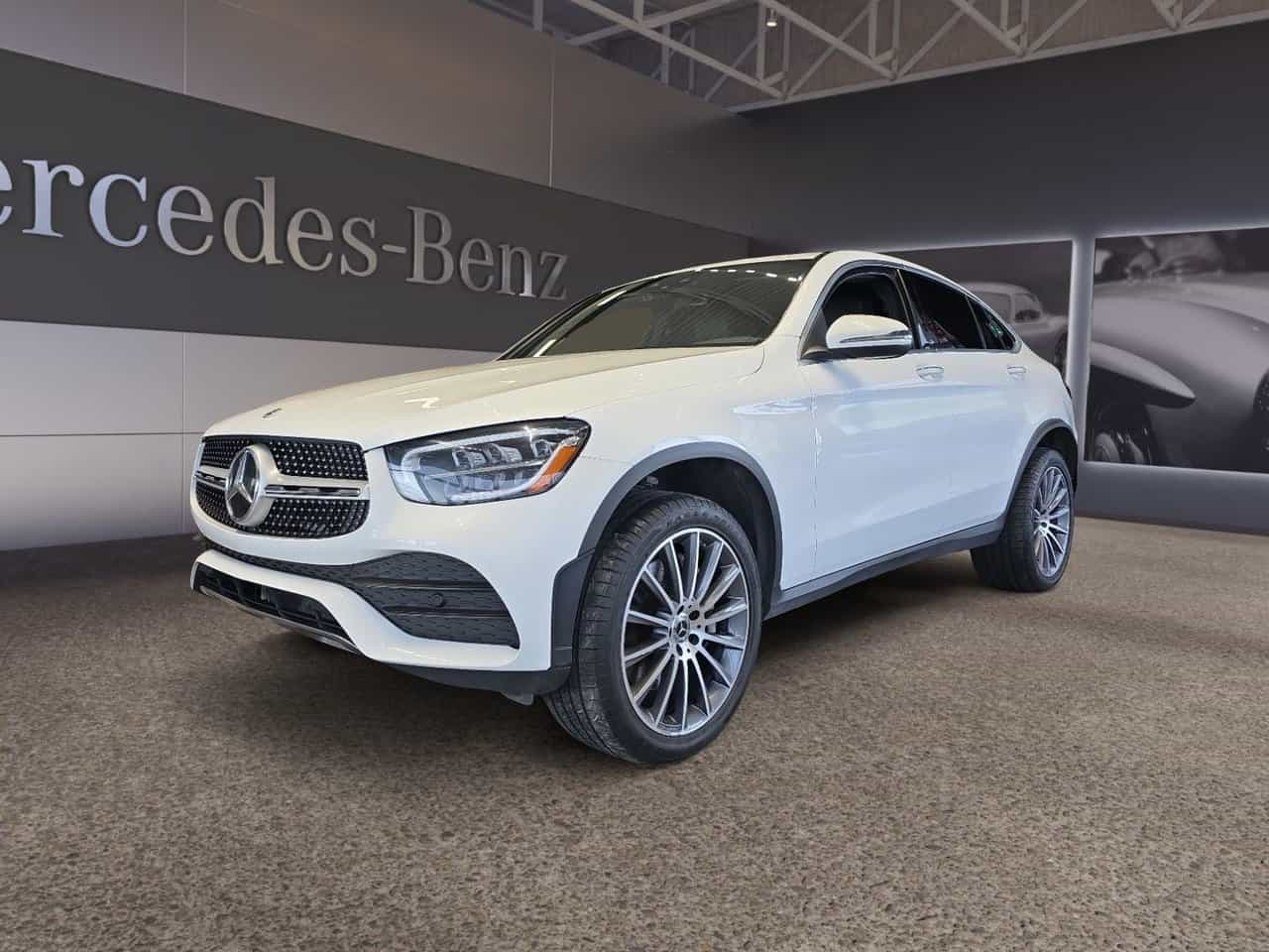 Image 1 Mercedes-Benz GLC GLC 300 Coupé Ensembles Sport & Premium 2023